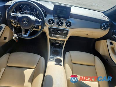 Zdjęcie 8 z 12 samochodu: 2018 MERCEDES-BENZ CLA 250 4MATIC VIN:WDDSJ4GBXJN581196 - miniatura