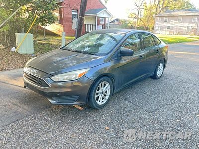 Drugie zdjęcie samochodu z przodu: 2017 FORD FOCUS S VIN:1FADP3E21HL263221 - miniatura