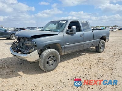 2002 CHEVROLET SILVERADO K1500 1GCEK19T52E303168 - główne zdjęcie licytacji z USA - miniatura