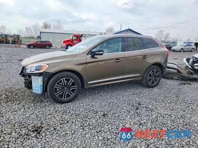 2017 VOLVO XC60 T5 DYNAMIC YV440MRRXH2140337 - główne zdjęcie licytacji z USA - miniatura