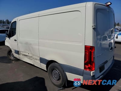 Drugie zdjęcie samochodu z przodu: 2021 MERCEDES BENZ SPRINTER 2500 DELIVERY VAN VIN:W1W4DBHY0MT050062 - miniatura