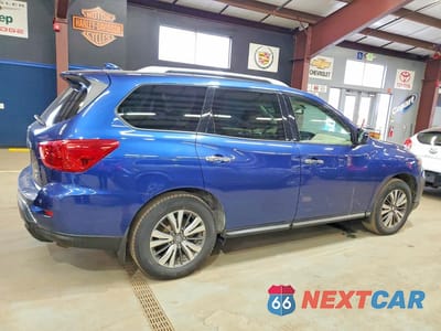 Trzecie zdjęcie samochodu z tyłu: 2019 NISSAN PATHFINDER S VIN:5N1DR2MM2KC585774 - miniatura