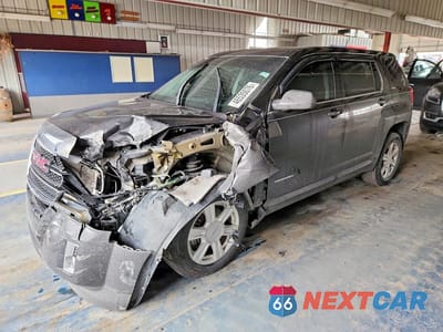 2015 GMC TERRAIN SLE 2GKALMEK1F6242992 - główne zdjęcie licytacji z USA - miniatura