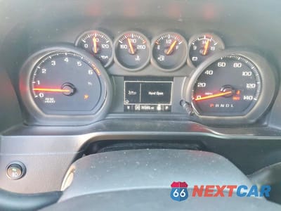 Zdjęcie 9 z 13 samochodu: 2021 CHEVROLET SILVERADO K1500 TRAIL BOSS CUSTOM VIN:1GCPYCEF2MZ371183 - miniatura