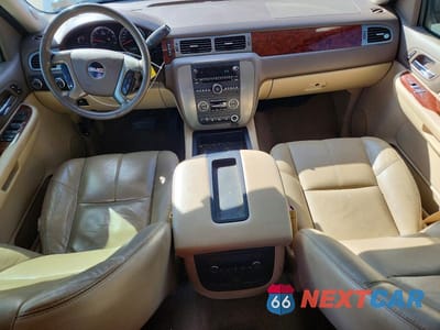 Zdjęcie 8 z 11 samochodu: 2009 GMC SIERRA K1500 SLT VIN:3GTEK33M29G177559 - miniatura