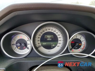 Zdjęcie 9 z 12 samochodu: 2015 MERCEDES-BENZ E 350 VIN:WDDHF5KB4FB124207 - miniatura
