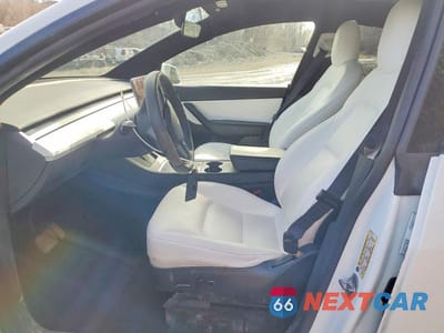 Zdjęcie 7 z 12 samochodu: 2022 TESLA MODEL Y VIN:7SAYGDEE6NF373730 - miniatura