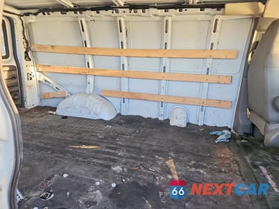 Zdjęcie 10 z 11 samochodu: 2020 CHEVROLET EXPRESS 2500 CARGO DELIVERY VAN VIN:1GCWGAFG8L1267997 - miniatura