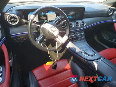 Zdjęcie 8 z 12 samochodu: 2023 MERCEDES-BENZ E 450 VIN:W1K1J5JB0PF204437 - miniatura
