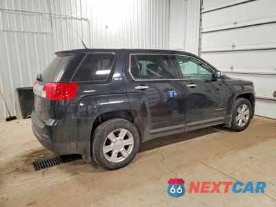Trzecie zdjęcie samochodu z tyłu: 2012 GMC TERRAIN SLE VIN:2GKFLREK2C6298292 - miniatura