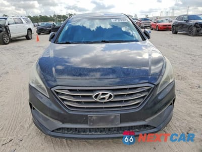 Piąte zdjęcie samochodu w środku: 2015 HYUNDAI SONATA SPORT VIN:5NPE34AF7FH027182 - miniatura