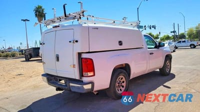Czwarte zdjęcie samochodu z boku: 2013 GMC SIERRA C1500 VIN:1GTN1TEXXDZ348819 - miniatura