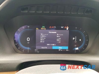 Zdjęcie 9 z 12 samochodu: 2023 VOLVO XC90 PLUS VIN:YV4062PN4P1991281 - miniatura