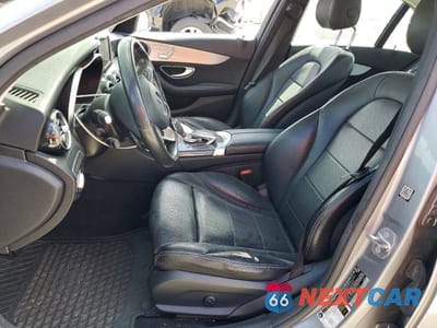 Zdjęcie 7 z 12 samochodu: 2016 MERCEDES-BENZ C 300 VIN:55SWF4JB5GU163589 - miniatura