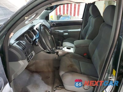 Zdjęcie 7 z 12 samochodu: 2010 TOYOTA TACOMA V6 VIN:3TMMU4FN5AM018380 - miniatura