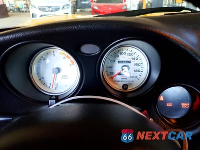 Zdjęcie 9 z 12 samochodu: 2001 DODGE VIPER RT-10 VIN:1B3ER65E11V704913 - miniatura