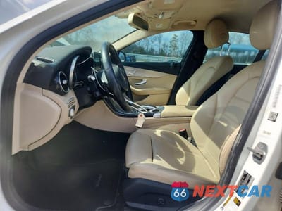 Zdjęcie 7 z 13 samochodu: 2016 MERCEDES-BENZ C 300 VIN:55SWF4JB2GU163596 - miniatura