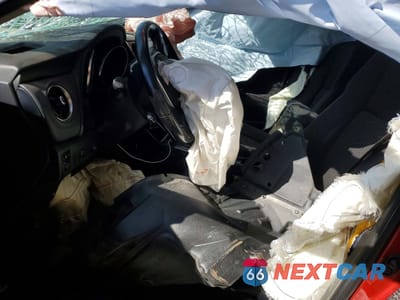 Zdjęcie 7 z 13 samochodu: 2016 SCION IM BASE VIN:JTNKARJE8GJ506678 - miniatura