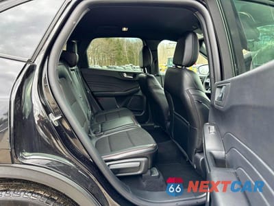 Zdjęcie 7 z 10 samochodu: 2025 FORD ESCAPE ST LINE SELECT VIN:1FMCU9NAXSUB45447 - miniatura