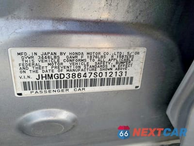 Zdjęcie 12 z 12 samochodu: 2007 HONDA FIT S VIN:JHMGD38647S012131 - miniatura