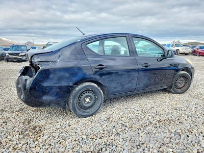 Trzecie zdjęcie samochodu z tyłu: 2012 NISSAN VERSA 1.6 S VIN:3N1CN7AP2CL846112 - miniatura