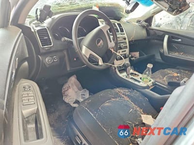 Zdjęcie 8 z 12 samochodu: 2011 GMC ACADIA SLE VIN:1GKKRPED5BJ220027 - miniatura