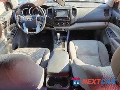 Zdjęcie 8 z 12 samochodu: 2014 TOYOTA TACOMA VIN:5TFJX4GN2EX030415 - miniatura