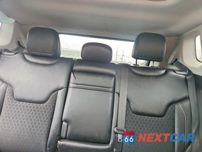 Zdjęcie 10 z 12 samochodu: 2018 JEEP COMPASS LATITUDE VIN:3C4NJDBB3JT458256 - miniatura