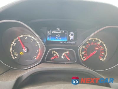 Zdjęcie 9 z 11 samochodu: 2013 FORD FOCUS ST VIN:1FADP3L91DL172153 - miniatura