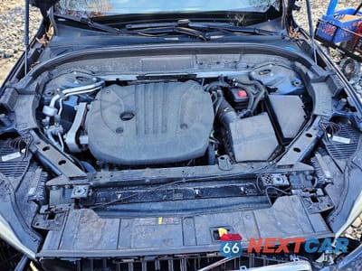 Zdjęcie 12 z 12 samochodu: 2022 VOLVO XC60 B5 MOMENTUM VIN:YV4L12RK3N1920665 - miniatura