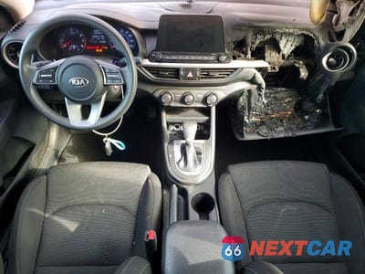 Zdjęcie 8 z 11 samochodu: 2021 KIA FORTE LXS VIN:3KPF24AD3ME358770 - miniatura