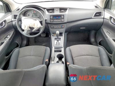 Zdjęcie 8 z 12 samochodu: 2017 NISSAN SENTRA S VIN:3N1AB7AP9HY395335 - miniatura