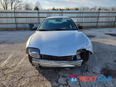 Piąte zdjęcie samochodu w środku: 2002 PONTIAC SUNFIRE SE VIN:1G2JB524227373146 - miniatura