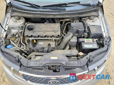 Zdjęcie 11 z 12 samochodu: 2012 KIA FORTE EX VIN:KNAFU4A2XC5474435 - miniatura