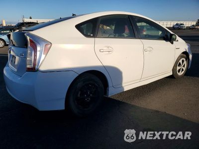 Trzecie zdjęcie samochodu z tyłu: 2013 TOYOTA PRIUS TWO VIN:JTDKN3DU7D5558607 - miniatura