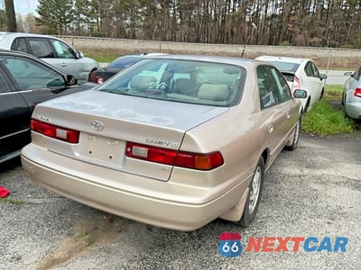 Czwarte zdjęcie samochodu z boku: 1999 TOYOTA CAMRY VIN:4T1BF28K4XU081396 - miniatura