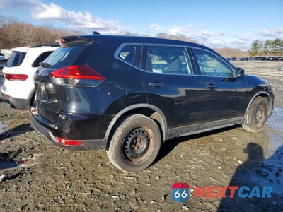 Trzecie zdjęcie samochodu z tyłu: 2018 NISSAN ROGUE S VIN:JN8AT2MT6JW451626 - miniatura