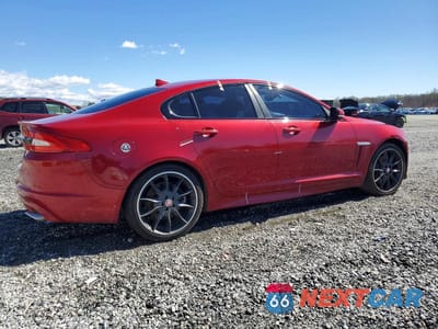 Trzecie zdjęcie samochodu z tyłu: 2015 JAGUAR XF 3.0 SPORT AWD VIN:SAJWJ0FFXF8U69479 - miniatura