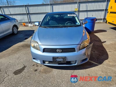 Piąte zdjęcie samochodu w środku: 2010 SCION TC BASE VIN:JTKDE3B73A0307283 - miniatura