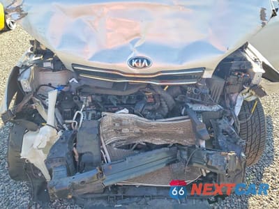 Zdjęcie 11 z 12 samochodu: 2018 KIA SOUL + VIN:KNDJP3A56J7511572 - miniatura