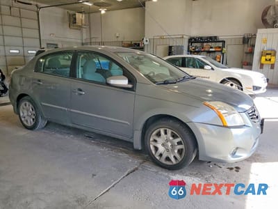 Czwarte zdjęcie samochodu z boku: 2012 NISSAN SENTRA 2.0 VIN:3N1AB6AP2CL780025 - miniatura