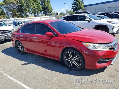 Czwarte zdjęcie samochodu z boku: 2017 HONDA ACCORD SPORT VIN:1HGCR2F57HA122105 - miniatura