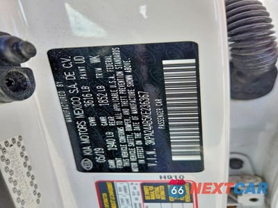 Zdjęcie 12 z 12 samochodu: 2019 KIA RIO S VIN:3KPA24AB5KE236367 - miniatura