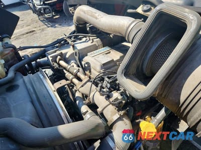 Zdjęcie 7 z 10 samochodu: 2014 INTERNATIONAL PROSTAR SEMI TRUCK VIN:3HSDJSJR8EN034975 - miniatura