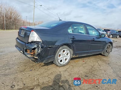 Trzecie zdjęcie samochodu z tyłu: 2011 FORD FUSION SE VIN:3FAHP0HA1BR266695 - miniatura
