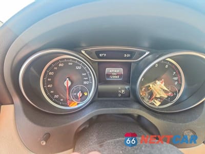 Zdjęcie 9 z 12 samochodu: 2018 MERCEDES-BENZ CLA 250 4MATIC VIN:WDDSJ4GBXJN581196 - miniatura