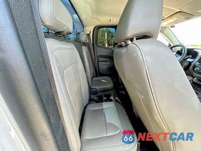 Zdjęcie 6 z 15 samochodu: 2015 CHEVROLET COLORADO VIN:1GCHSAEA9F1208773 - miniatura