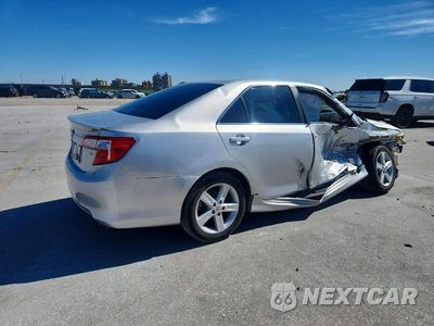 Trzecie zdjęcie samochodu z tyłu: 2014 TOYOTA CAMRY SE VIN:4T1BF1FKXEU410239 - miniatura
