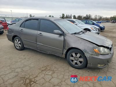 Czwarte zdjęcie samochodu z boku: 2006 TOYOTA COROLLA S VIN:1NXBR30E86Z723510 - miniatura