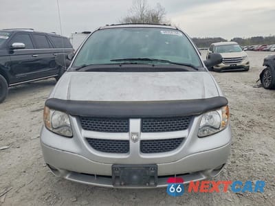 Piąte zdjęcie samochodu w środku: 2003 DODGE GRAND CARAVAN SPORT VIN:2D4GP44L03R273314 - miniatura